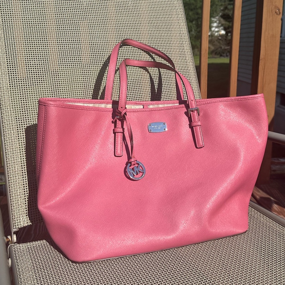 Michael Kors Rose Leather Handbag